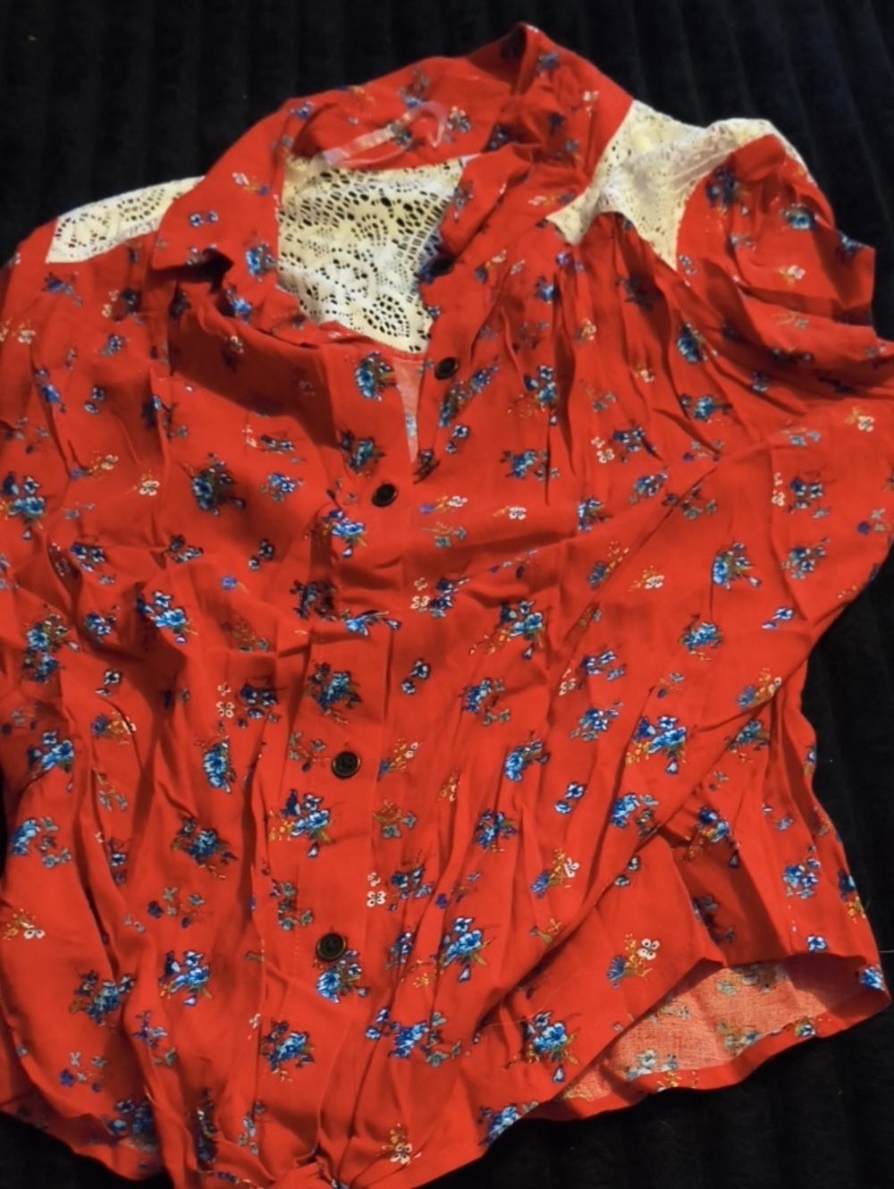 No Boundaries Red Floral Button-Front Blouse with Lace Yoke